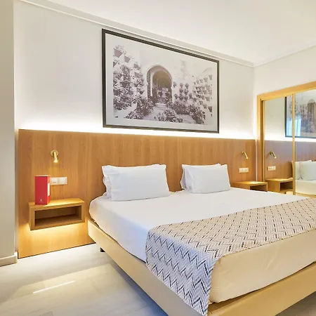 Exe Ciudad De Hotel 4*