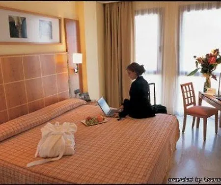 Exe Ciudad De 4* Cordoba