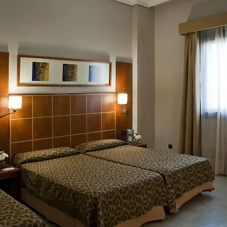 Exe Ciudad De Hotel Córdoba