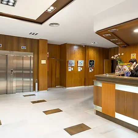 Exe Ciudad De Hotel Córdoba