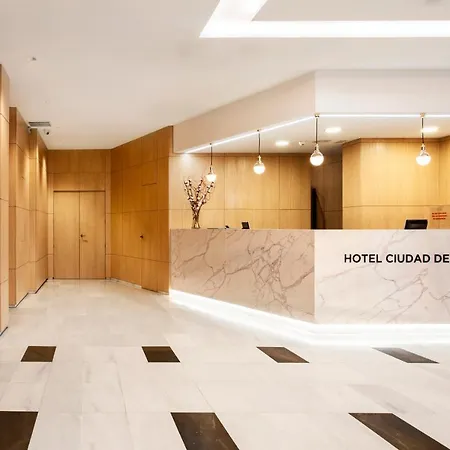 Exe Ciudad De Hotel