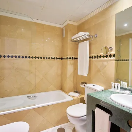 Exe Ciudad De מלון